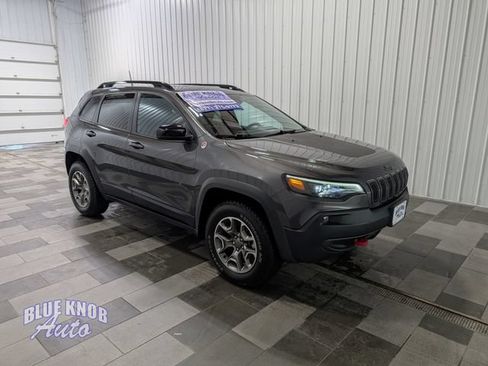 Used 2022 Jeep Cherokee Trailhawk w/ Sound & Nav Group AWD/4WD image 5