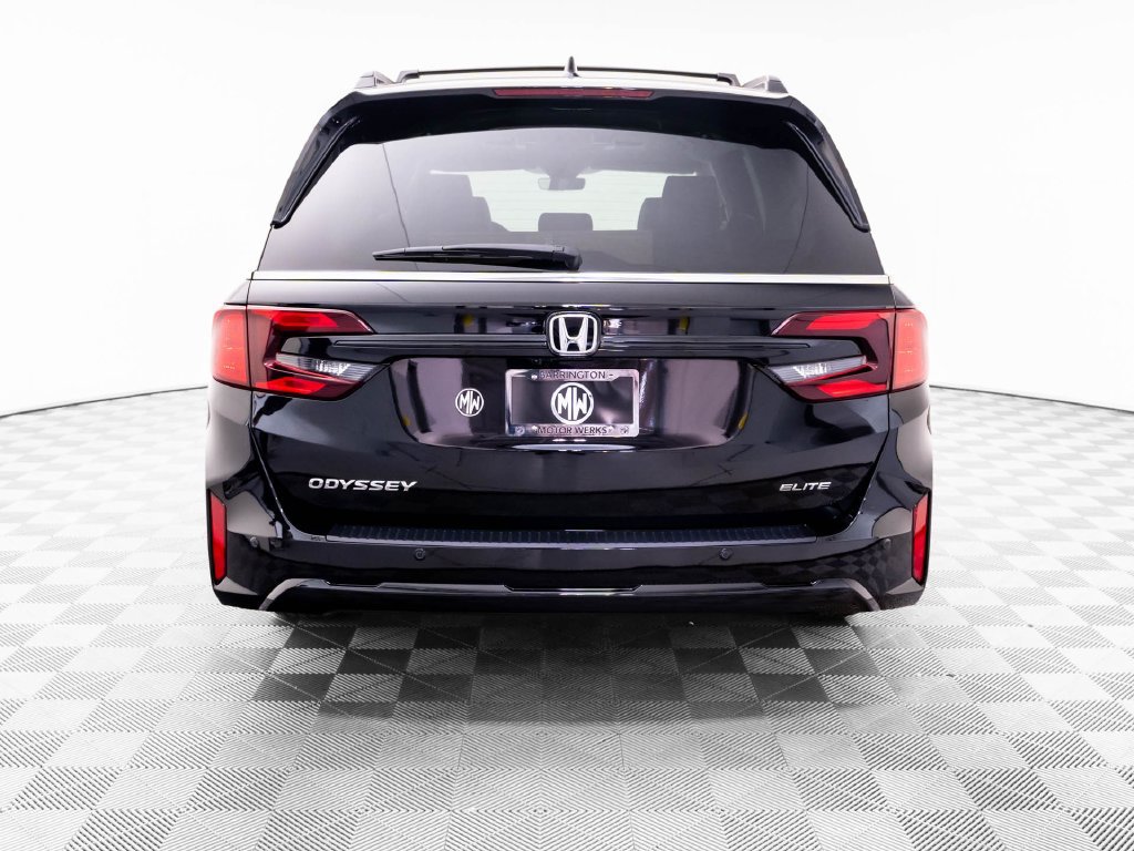 New 2027 Honda Odyssey Elite image 4