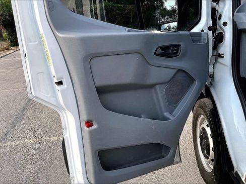 Used 2016 Ford Transit 250 138 RWD image 20