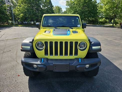Used 2023 Jeep Wrangler Unlimited Rubicon 4xe w/ Cold Weather Group AWD/4WD image 9