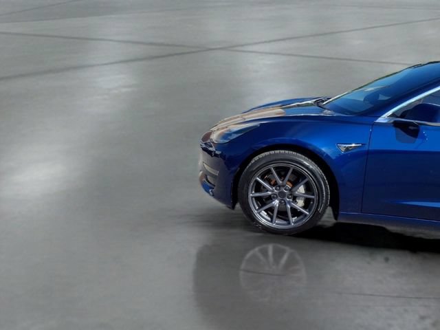 Used 2018 Tesla Model 3 Long Range RWD image 19
