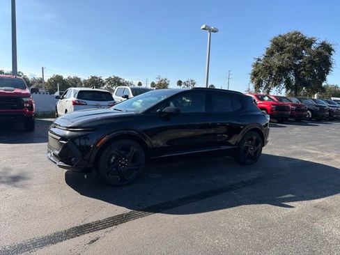 New 2026 Chevrolet Equinox EV RS image 3