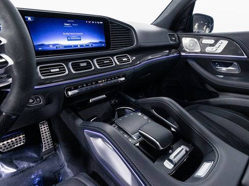 Used 2024 Mercedes-Benz GLS 63 AMG GLS 63 AMG w/ Warmth & Comfort Package image 15