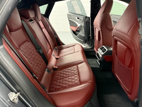 Used 2022 Audi S7 Premium Plus w/ S Sport Package image 18
