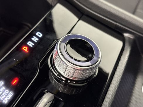 New 2025 Jeep Grand Cherokee Limited image 26