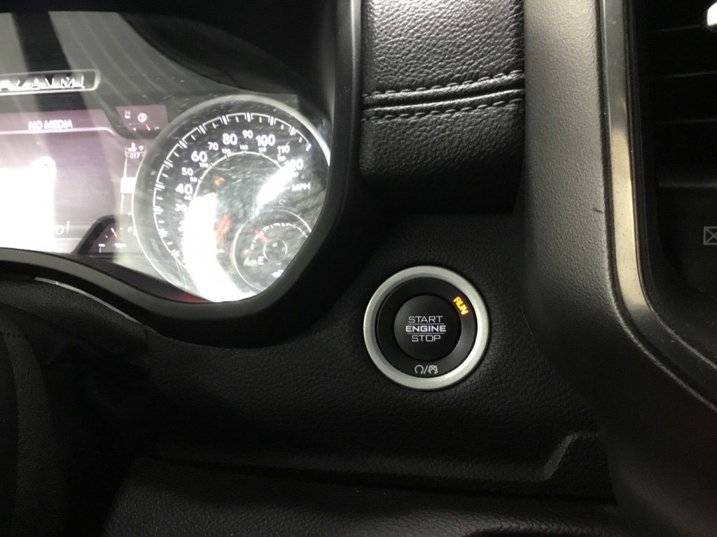 Used 2020 RAM 1500 Sport w/ Level 2 Equipment Goup w/2_L AWD/4WD image 31