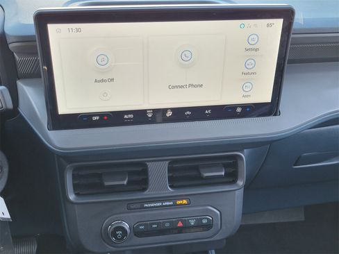 Used 2025 Ford Maverick XL w/ Equipment Group 102A image 9