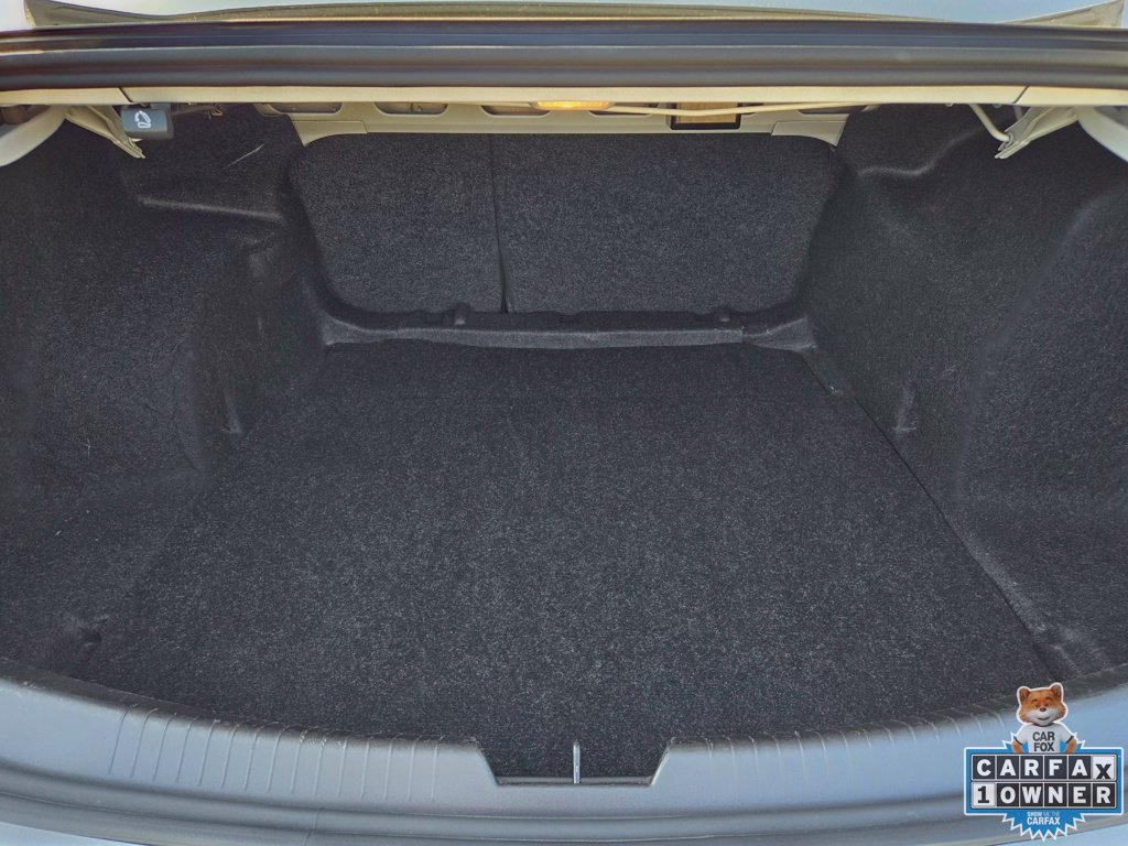 Used 2025 Chevrolet Malibu LT FWD image 17
