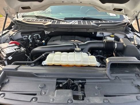 Used 2023 Ford F150 Lariat w/ Equipment Group 502A High AWD/4WD image 19