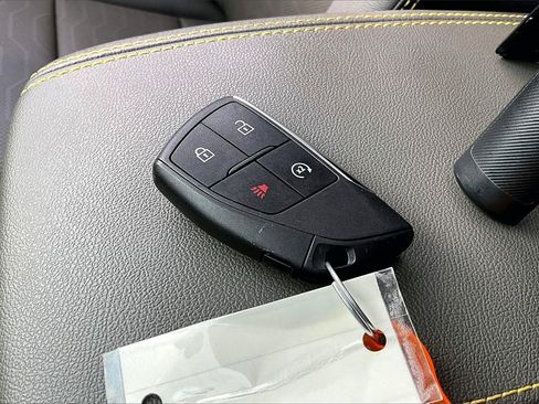 Used 2024 Chevrolet Colorado ZR2 w/ ZR2 Convenience Package III image 11