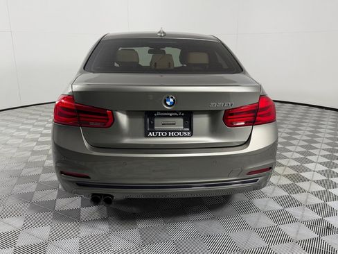 Used 2017 BMW 330i Sedan RWD image 6