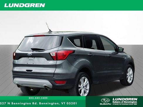 Used 2019 Ford Escape SE AWD/4WD image 3