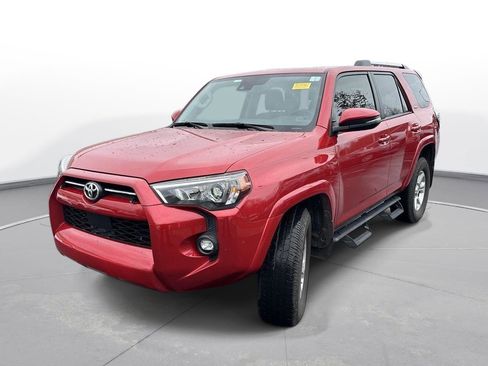 Certified 2022 Toyota 4Runner SR5 Premium image 2