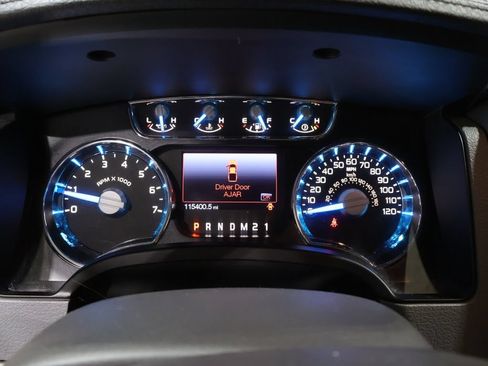 Used 2014 Ford F150 Lariat w/ Lariat Chrome Package AWD/4WD image 39