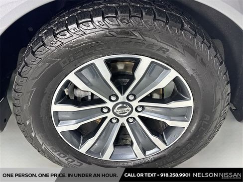 Used 2020 Nissan Armada SL w/ Premium Package image 34