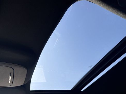 Used 2025 Ford F350 Platinum image 30