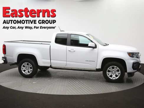 Used 2022 Chevrolet Colorado LT w/ Fleet Safety Package RWD image 46