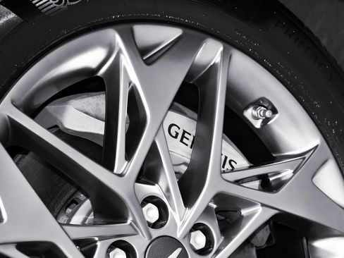 Used 2025 Genesis GV70 2.5T image 77