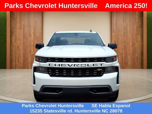 Certified 2020 Chevrolet Silverado 1500 Custom w/ Custom Value Package AWD/4WD image 2