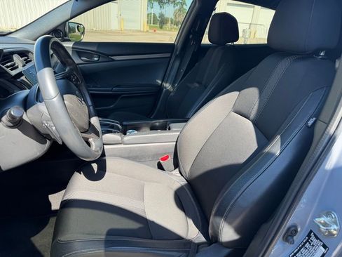 Used 2021 Honda Civic Sport image 10