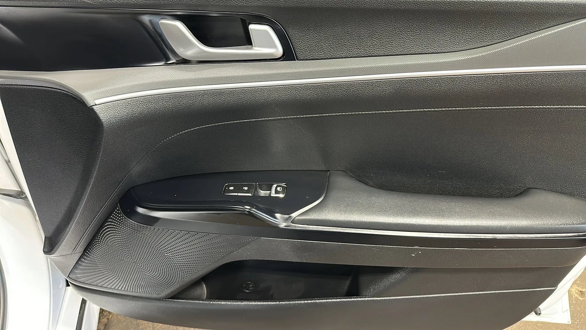 Used 2022 Kia K5 LX FWD image 17