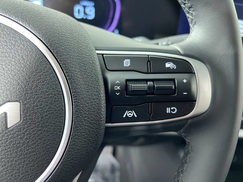 Used 2023 Kia Sportage EX FWD image 18