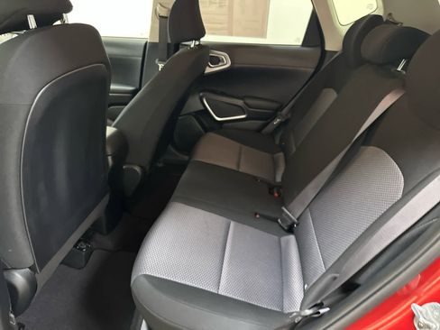 Used 2022 Kia Soul LX image 18