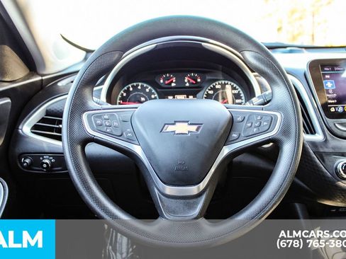 Used 2023 Chevrolet Malibu LT FWD image 19