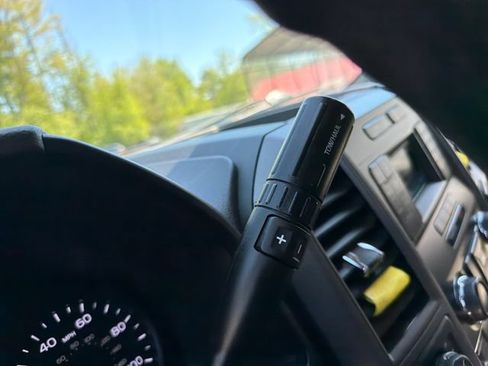 Used 2017 Ford F250 XL w/ STX Appearance Package AWD/4WD image 23