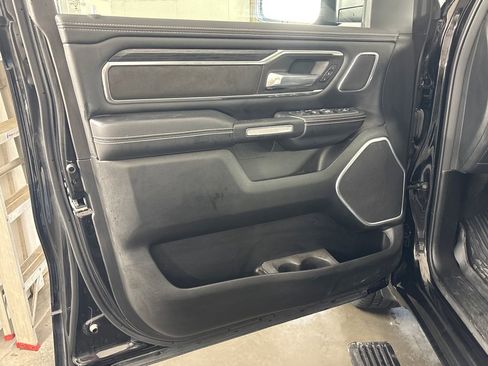 Used 2023 RAM 1500 Laramie AWD/4WD image 15