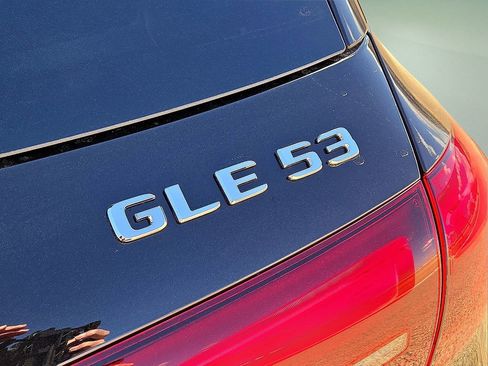 Used 2025 Mercedes-Benz GLE 53 AMG 4MATIC image 14