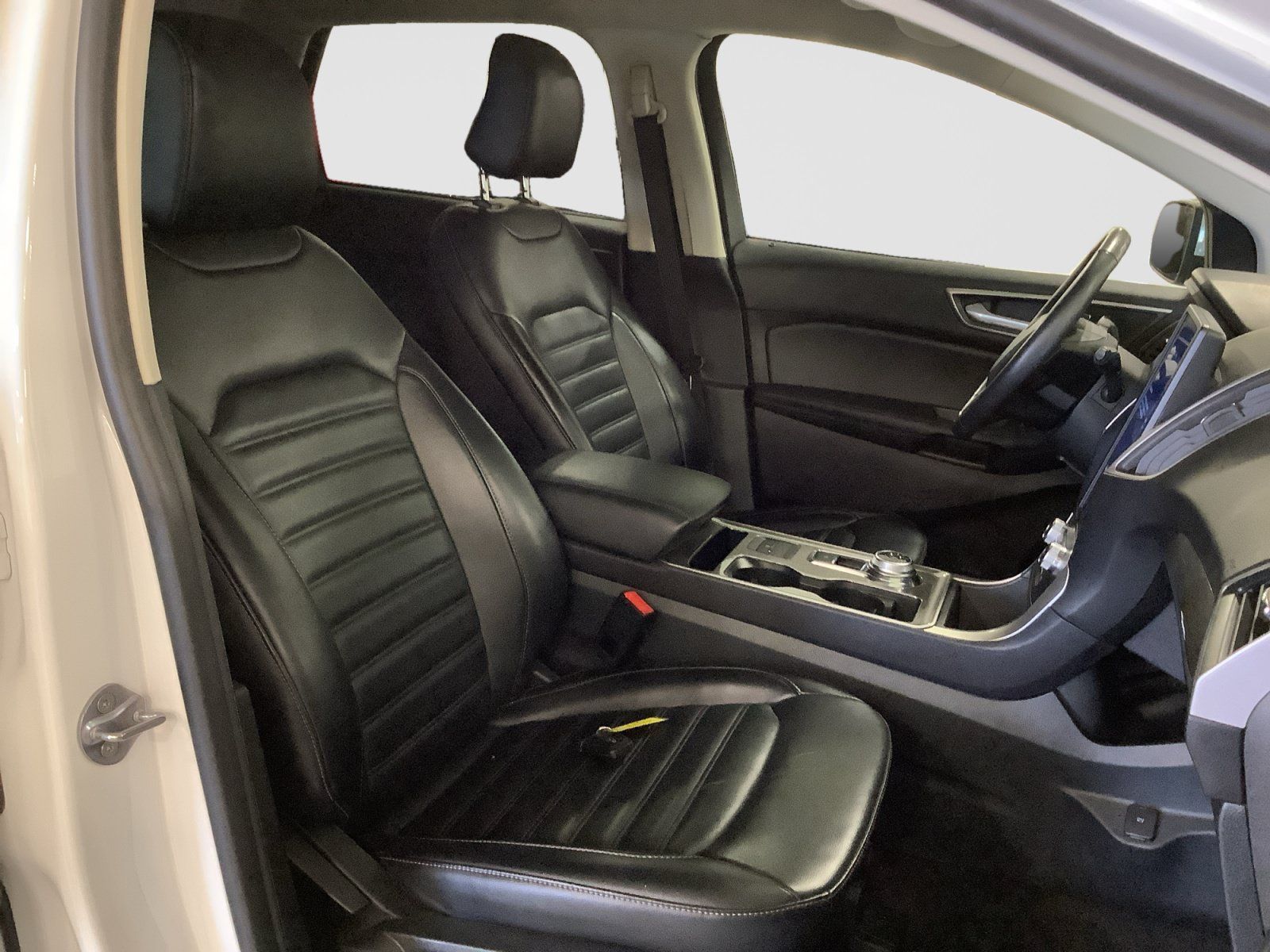 Used 2024 Ford Edge SEL AWD/4WD image 20