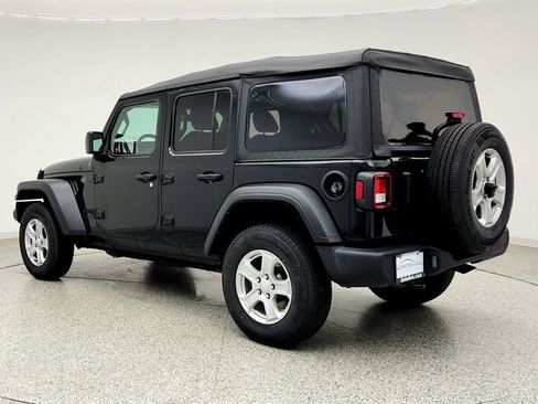 Used 2022 Jeep Wrangler Unlimited Sport AWD/4WD image 7