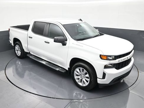 Used 2022 Chevrolet Silverado 1500 Custom RWD image 18