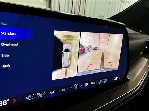 Used 2025 Chevrolet Tahoe High Country image 23