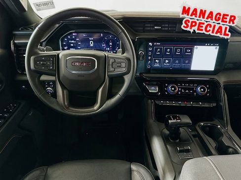 Used 2025 GMC Sierra 1500 AT4 w/ AT4 Premium Package AWD/4WD image 24