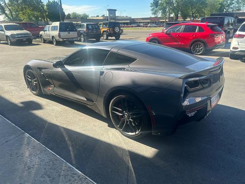 Used 2014 Chevrolet Corvette Stingray Coupe RWD image 9