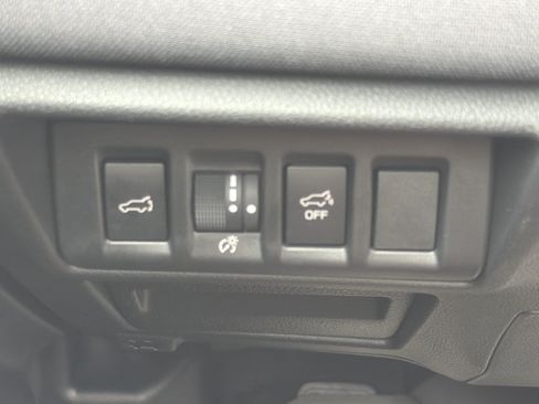 Certified 2025 Subaru Outback Premium AWD/4WD image 26