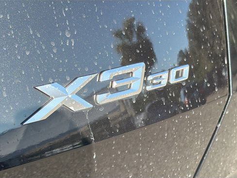 Used 2025 BMW X3 xDrive30i image 12