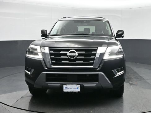 Used 2023 Nissan Armada SL w/ Cargo Package image 2