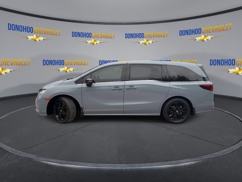 Used 2023 Honda Odyssey Sport image 8