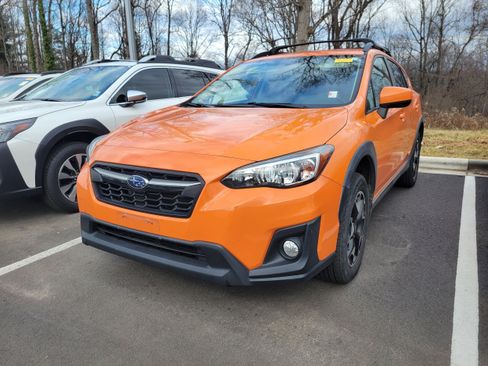 Used 2019 Subaru Crosstrek 2.0i Premium image 3
