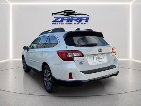 Used 2016 Subaru Outback 2.5i Limited AWD/4WD image 5