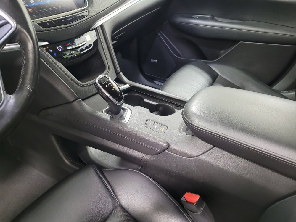 Used 2019 Cadillac XT5 Premium Luxury AWD/4WD image 26