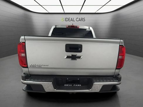 Used 2017 Chevrolet Colorado W/T w/ WT Convenience Package RWD image 6