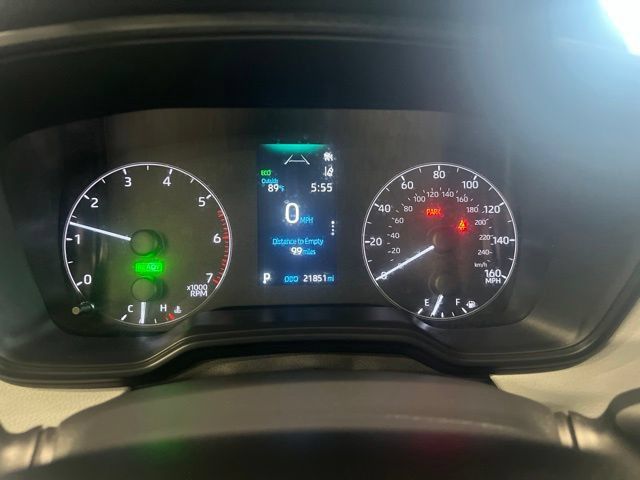 Used 2024 Toyota Corolla SE AWD/4WD image 16
