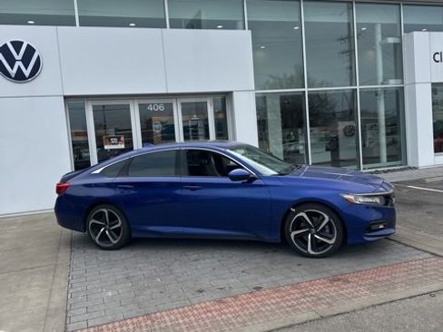Used 2019 Honda Accord Sport image 4