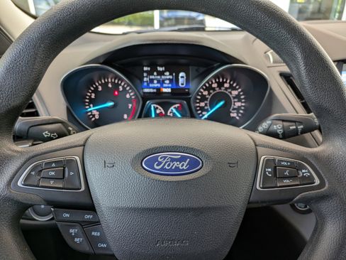 Certified 2019 Ford Escape SE FWD image 23