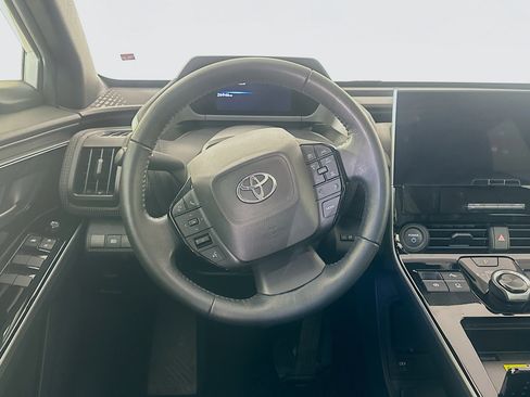 Used 2023 Toyota bZ4X XLE w/ Weather Package FWD image 18