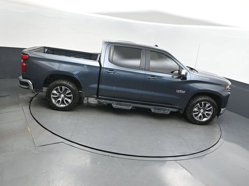 Used 2020 Chevrolet Silverado 1500 LT w/ Texas Edition image 39